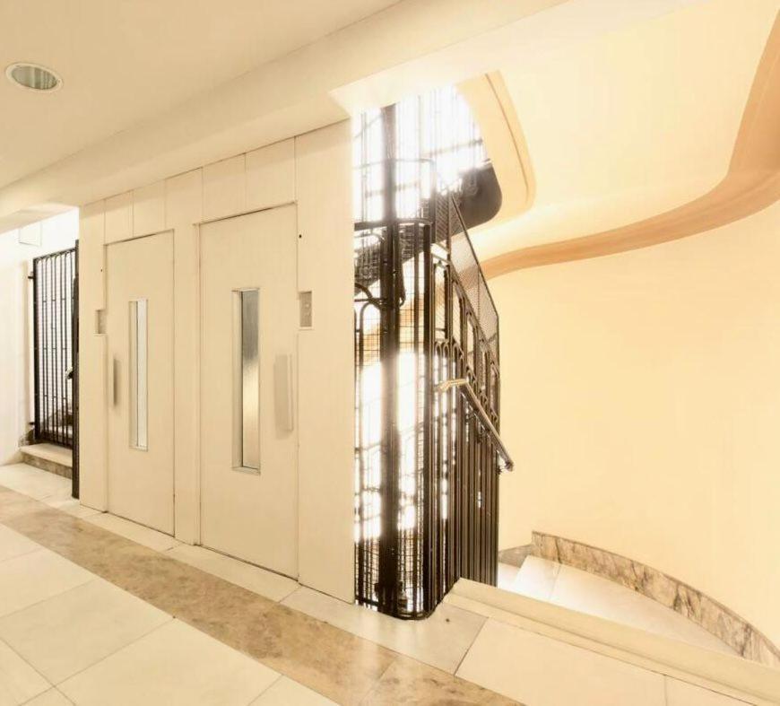 Apartament Piso Atico Con Terraza Y Jacuzzi Con Vistas A Sol En Centro Madrid