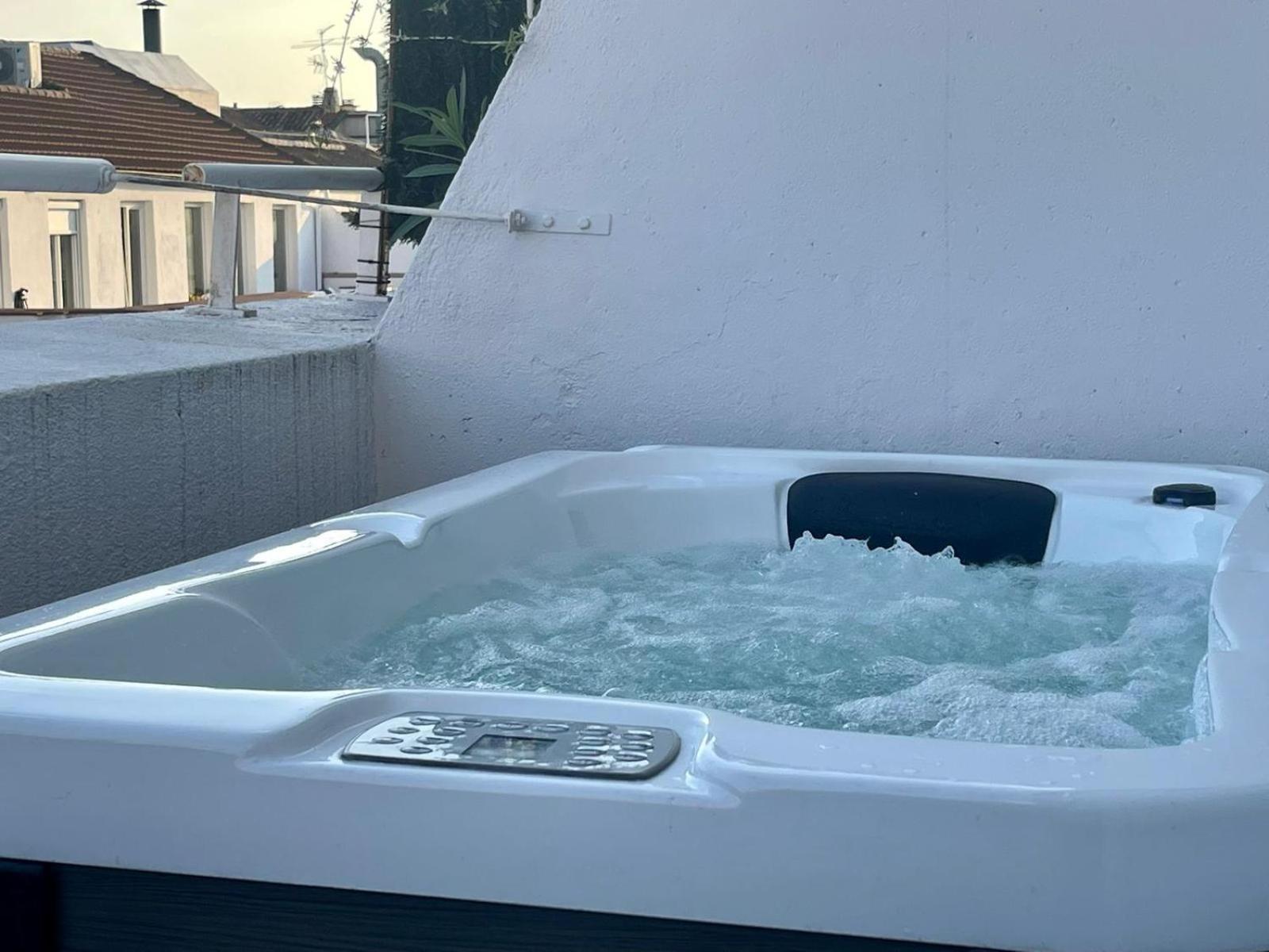 Apartament Piso Atico Con Terraza Y Jacuzzi Con Vistas A Sol En Centro Madrid